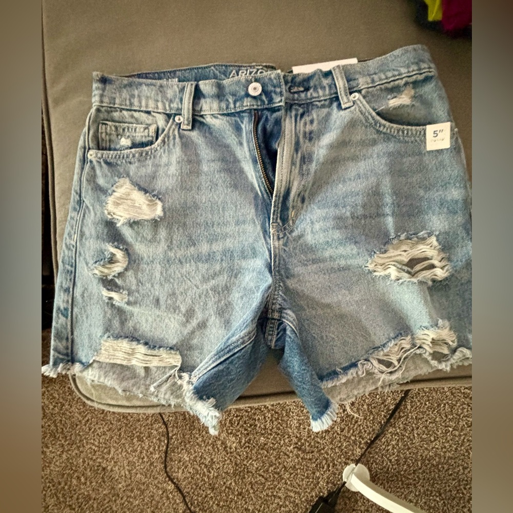 Arizona jean co. Long short mid-rise 5”inseam